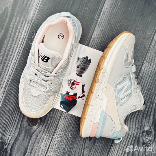 Кроссовки детские New Balance