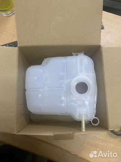 Расширительный бачок chevrole cruse