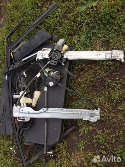 Обшивка двери Форд Куга 2