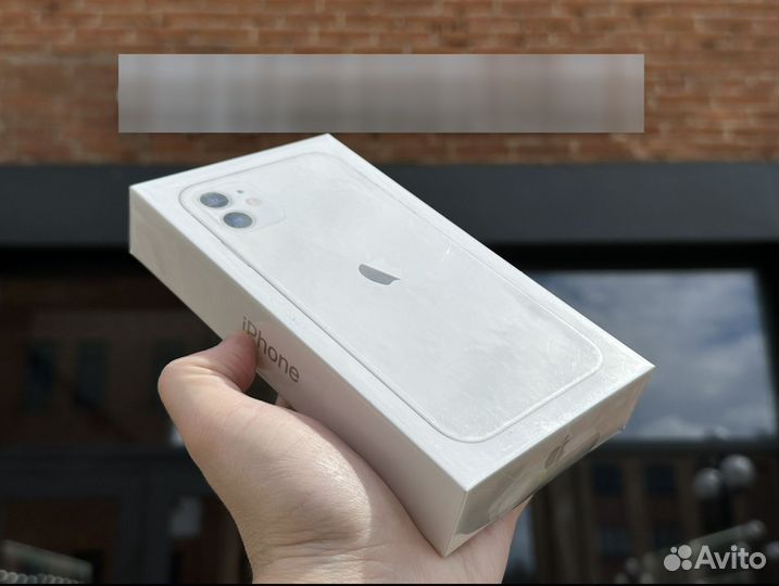 iPhone 11, 64 ГБ
