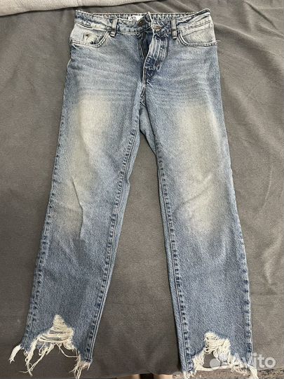 Джинсы 4 пары