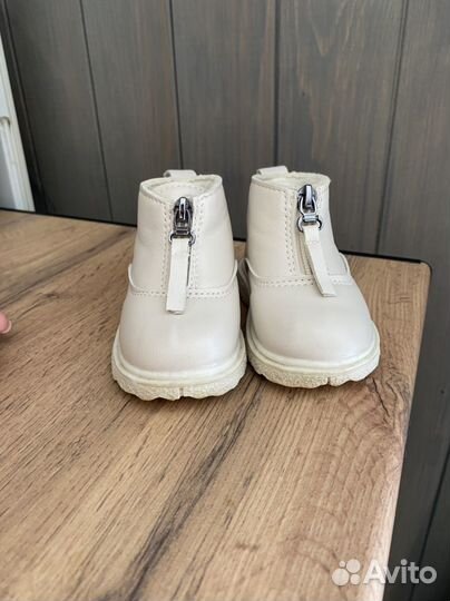 Ботинки для девочки