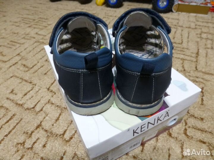 Босоножки кеnка 36 размер