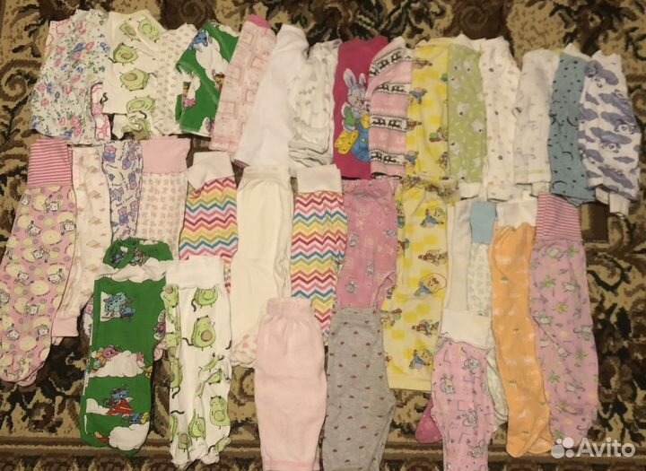 Вещи на девочку от 0 до 1-1,5 года, белее 80 вещей
