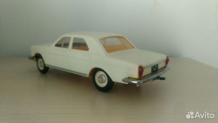 Игрушка Волга газ-24