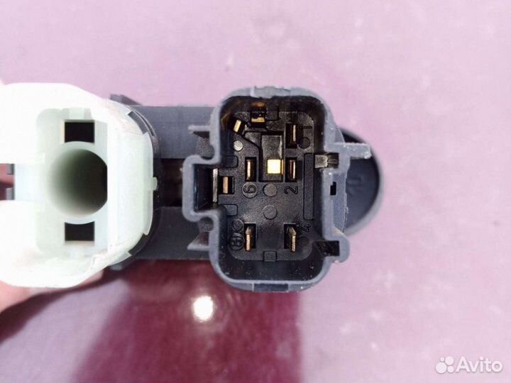 Кнопка подогрева стекла задняя Ford Mondeo 2