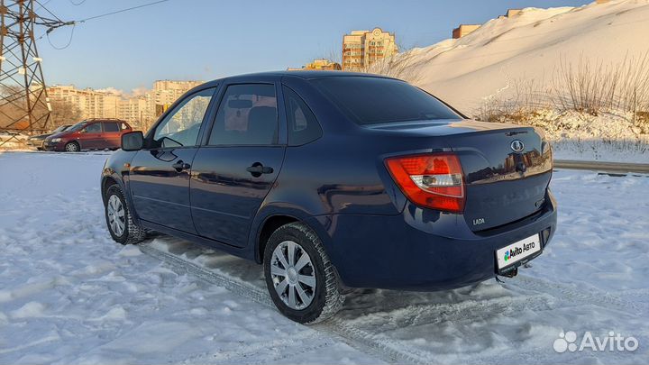 LADA Granta 1.6 МТ, 2012, 141 000 км