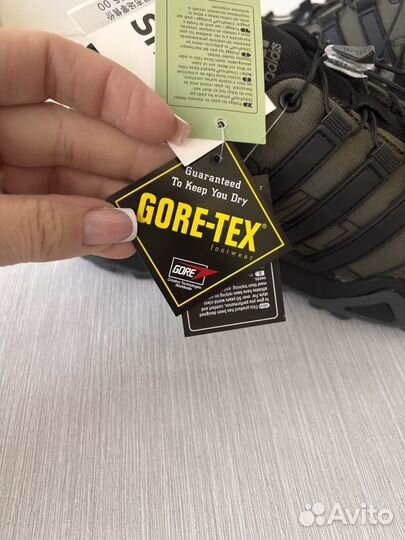 Новые мужские зимние кроссовки Adidas термо 42