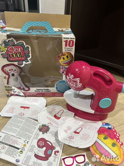 Детская швейная машинка Sew cool