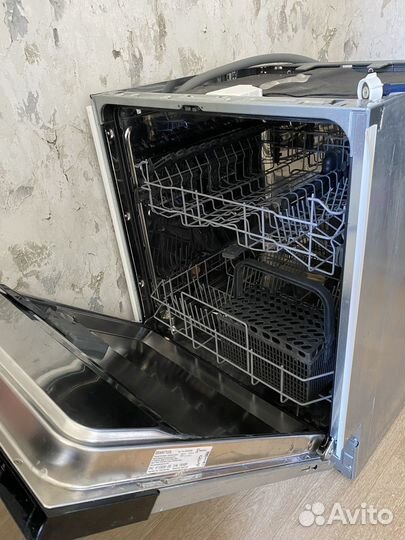Посудомоечная машина electrolux