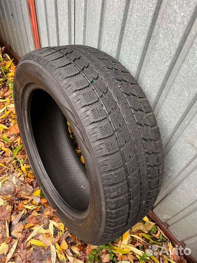 Toyo Observe GSi-5 255/55 R20