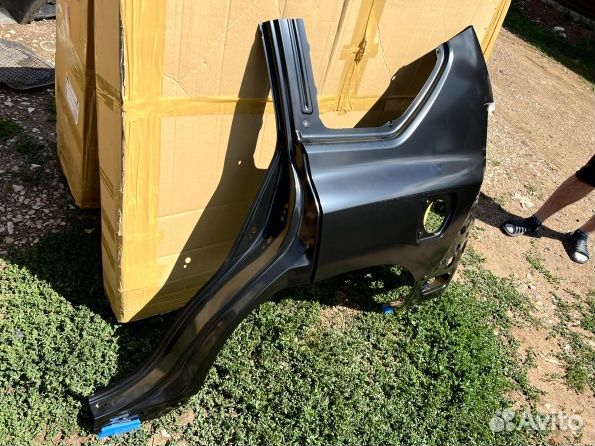 Четверть задняя Toyota Land Cruiser Prado J150