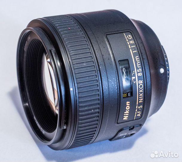 Объектив Nikon 85mm f/1.8G AF-S Nikkor