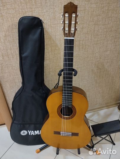 Yamaha c40 Индонезия. Оригинал. С чехлом