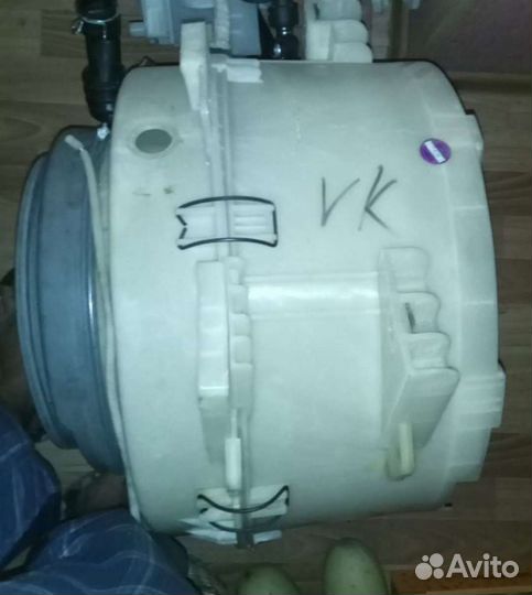 Бак стиральной машины Индезит -аристон и др