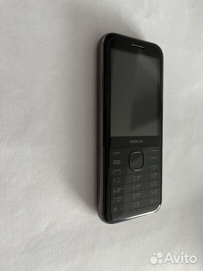 Nokia 8000 4g