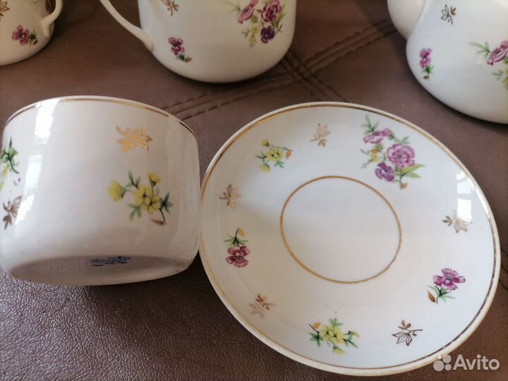 Сервиз дулево гвоздики (1958 г) не полный