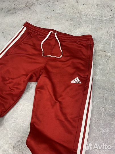 Спортивные штаны adidas