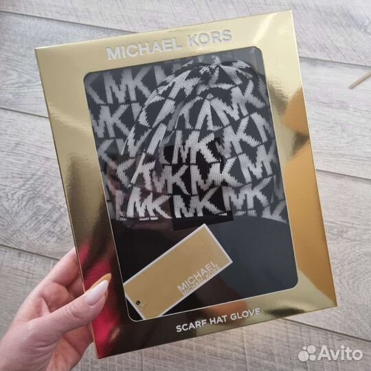 Набор michael kors шапка шарф
