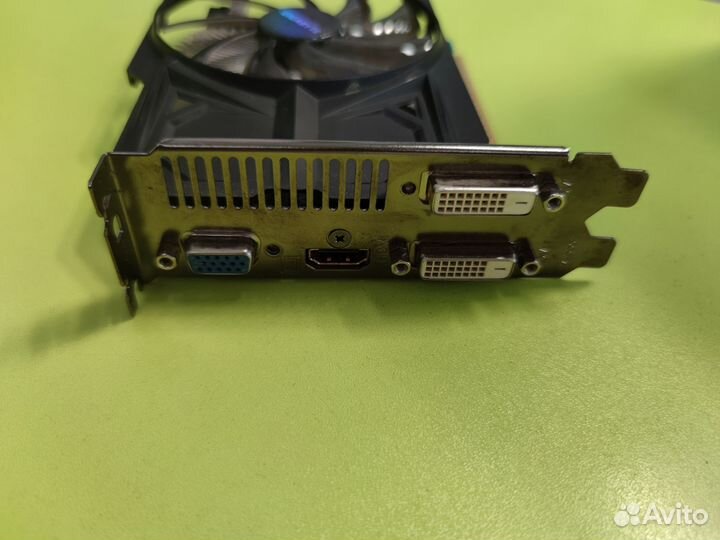 Видеокарты для Пк Gigabyte GT 740 2gb и AMD HD 577