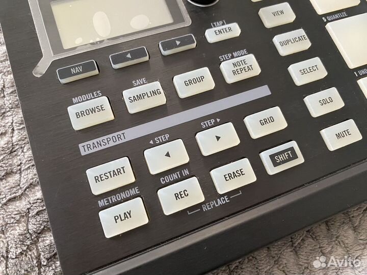 Midi-контроллер Native Instruments Maschine Mikro