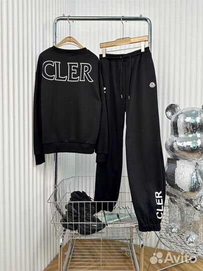 Костюм Moncler