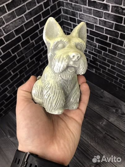 Статуэтка собака