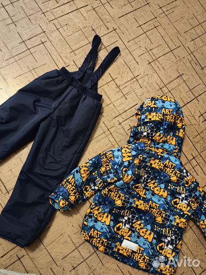 Демисезонный костюм для мальчика 98