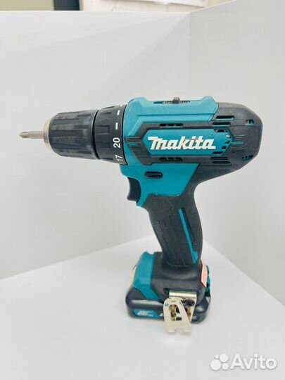 Шуруповерт Makita DF333D (км 152)