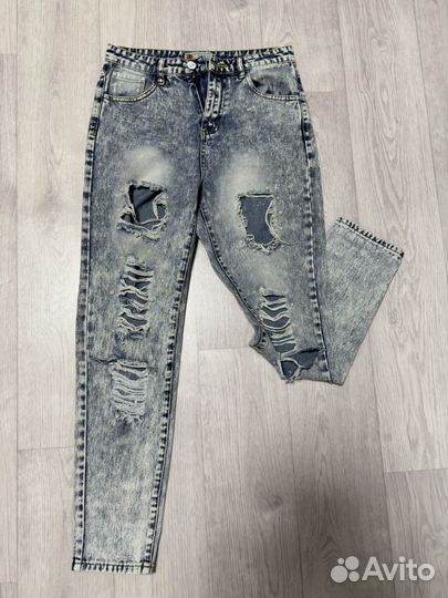 Джинсы женские