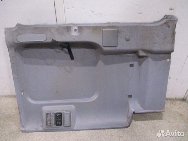 Обшивка боковой стенки кабины левая Mercedes-Benz