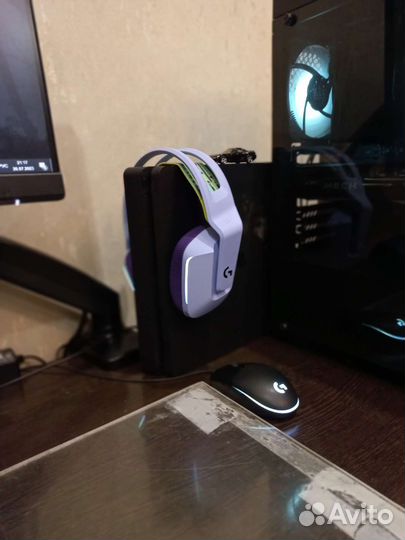 Наушники logitech g733