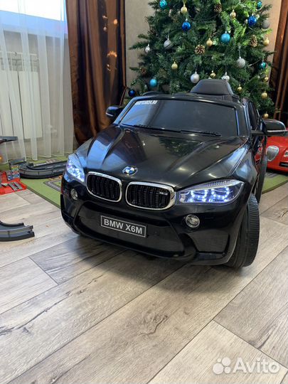Электромобиль BMW X6M