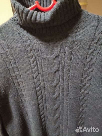 Свитер женский zolla размер 46 шерсть