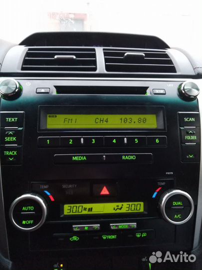 Магнитола Toyota camry 50