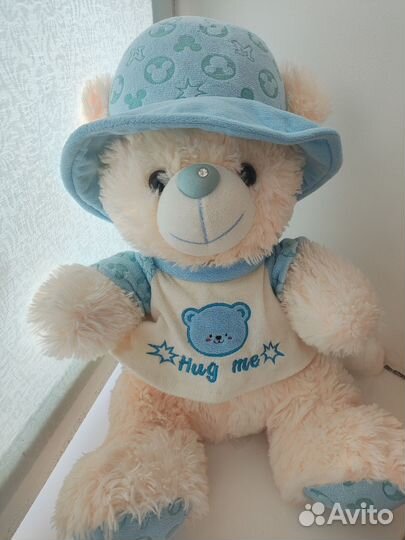 Плюшевый медведь