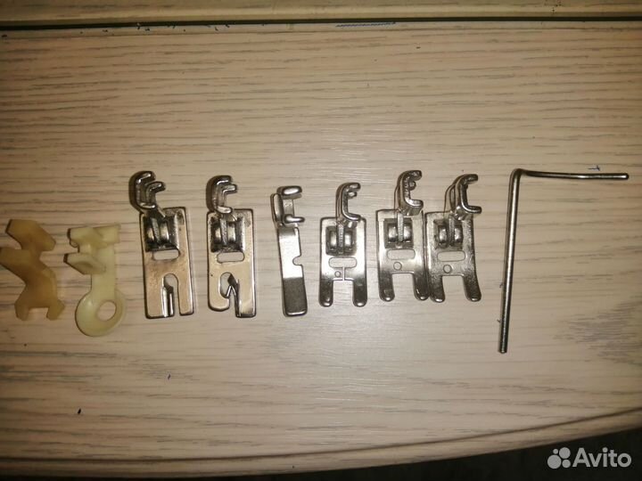 Продам швейную машину