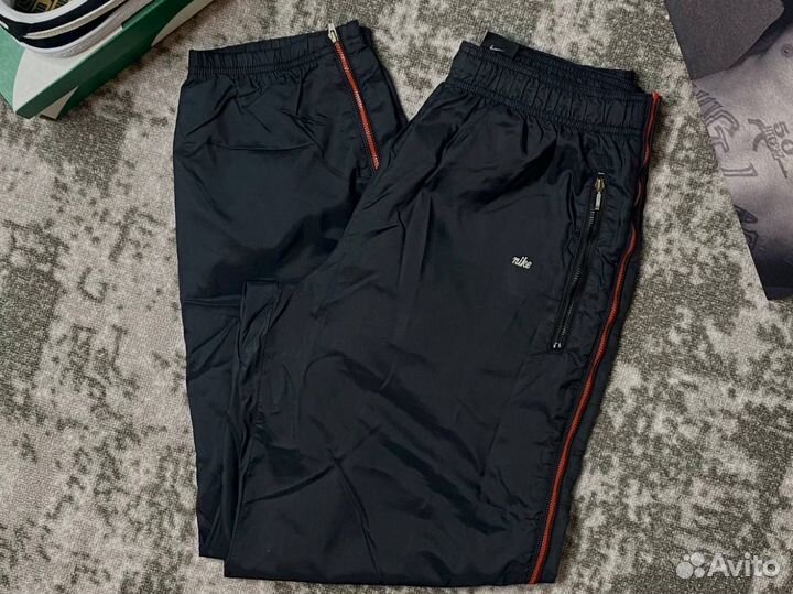 Спортивные штаны nike