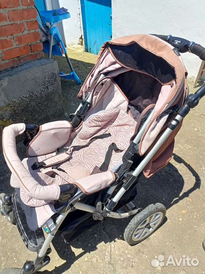 Прогулочная коляска capella