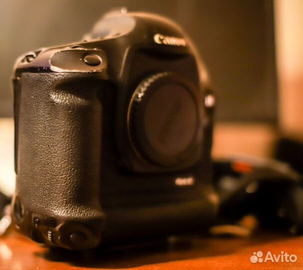 Canon EOS 1D Mark III Body