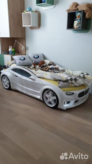 Детская кровать-машина. Новая