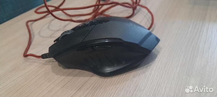 Игровая механическая клавиатура