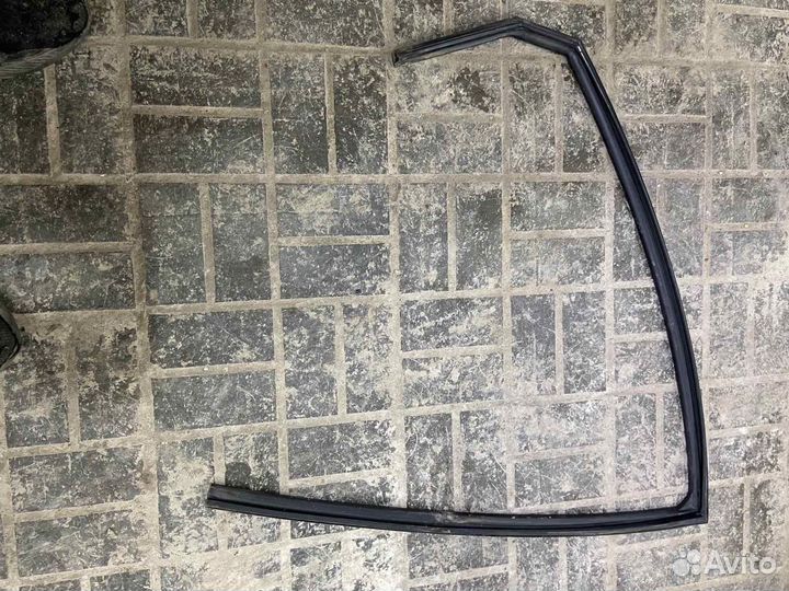 Бархотка двери kia Rio 3