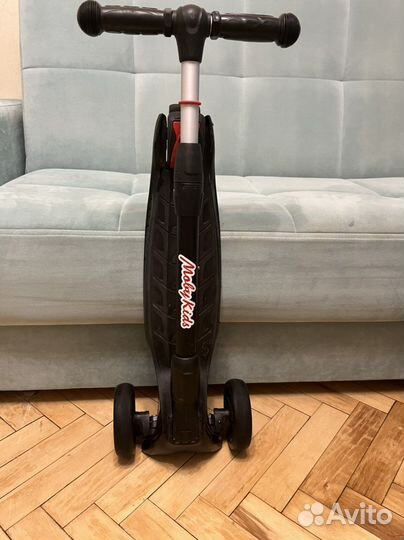 Moby kids самокат