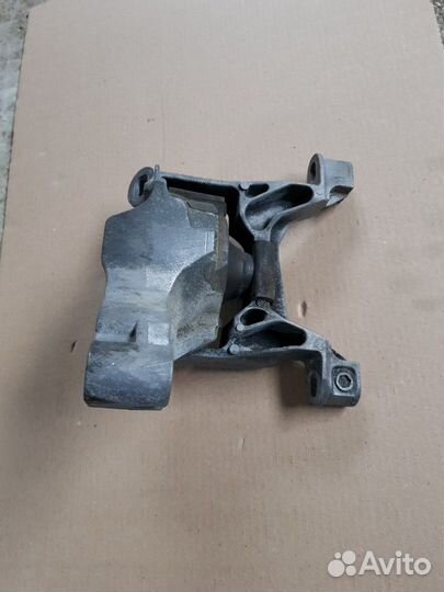 Подушка двигателя Mazda cx-5