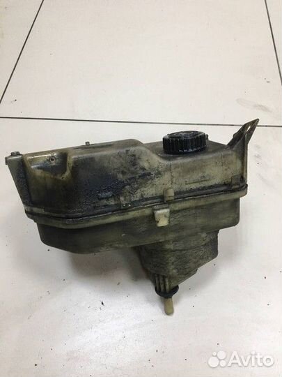 Бачок гидроусилителя Citroen C5