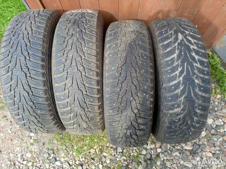 Nexen Winguard WinSpike 215/70 R15