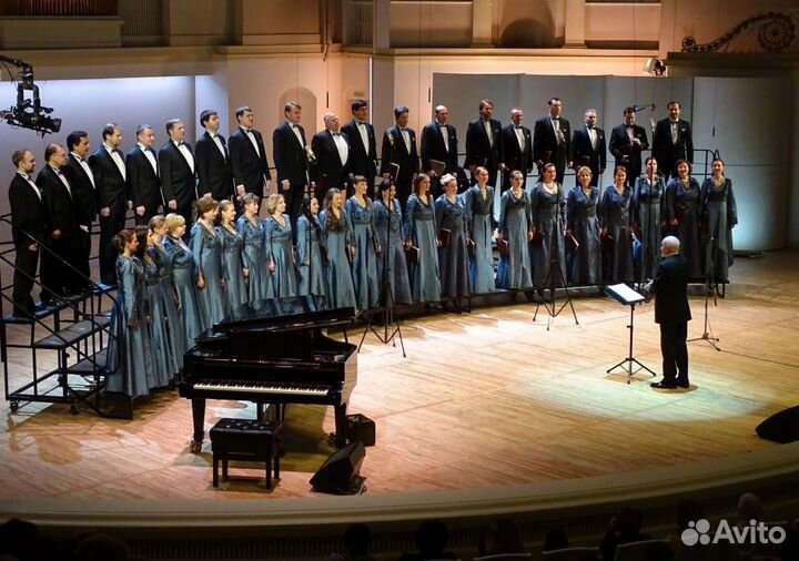 Хоровые станки подиум