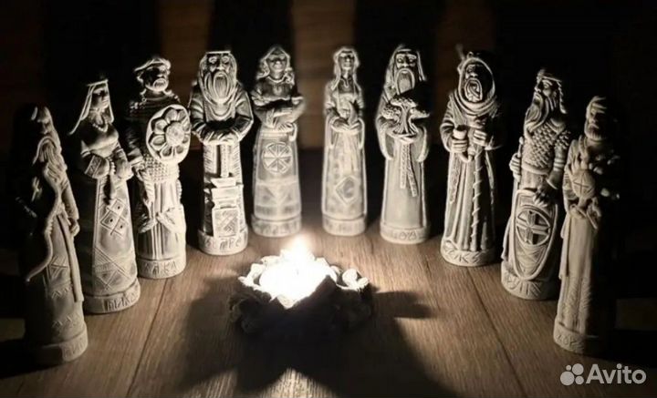Статуэтки богов