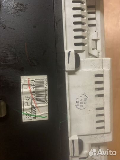 Subaru legacy щиток приборов